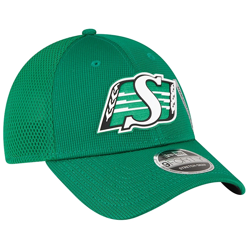 Casquette réglable 9FORTY Sideline des Roughriders de la Saskatchewan New Era verte pour homme
