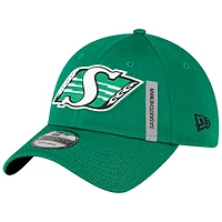 Casquette ajustable 9TWENTY Sideline des Roughriders de la Saskatchewan New Era verte pour homme