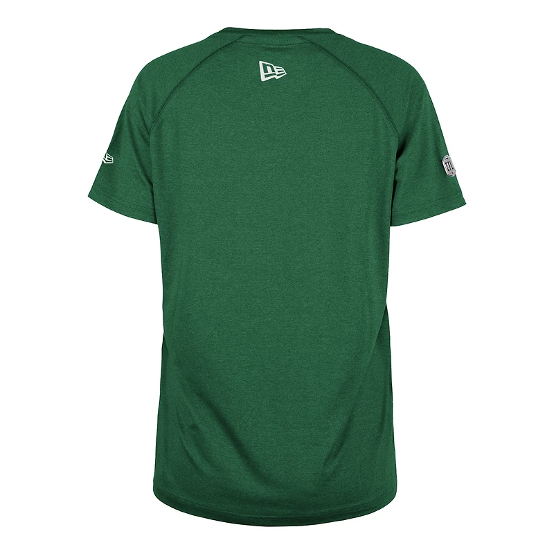T-shirt de performance New Era vert pour femmes, modèle Sideline Circuit des Roughriders la Saskatchewan