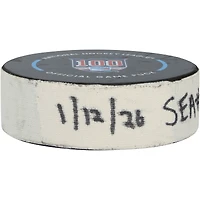 Palet de but utilisé par Berkly Catton (Seattle Kraken) lors du match contre les Rangers de New York le 12 janvier 2026
