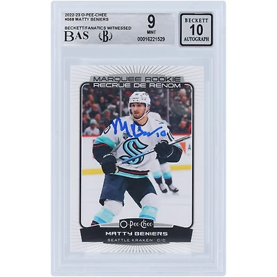 Matty Beniers Seattle Kraken Autographié 2022-23 Upper Deck O-Pee-Chee Marquee Rookies #568 Beckett Fanatics Witnessed Authentifié 9/10 Rookie Card