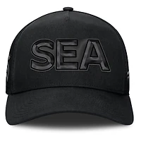 Casquette ajustable Fanatics noire Seattle Kraken Authentic Pro Road Team Code Trucker pour homme