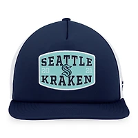 Casquette Snapback de camionneur avec patch frontal en mousse Seattle Kraken Fanatics Deep Sea bleu/blanc pour hommes