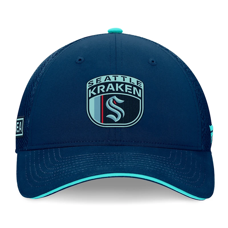 Casquette réglable de camionneur sur scène Seattle Kraken 2024 de la LNH Fanatics Deep Sea Blue pour hommes