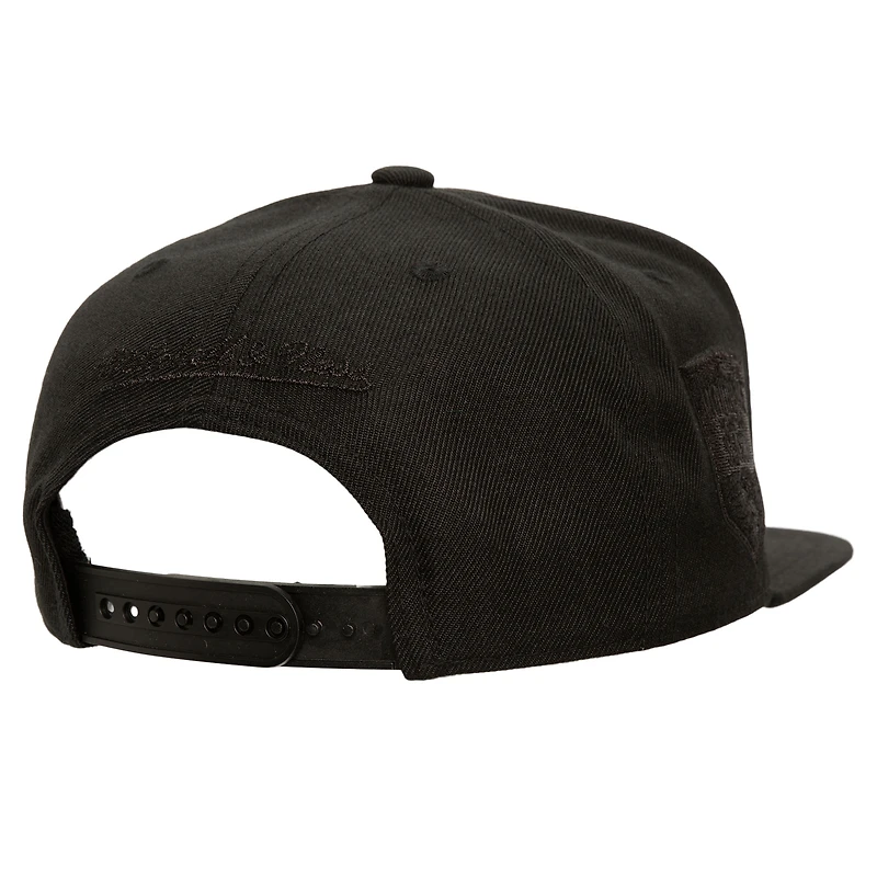 Men's Mitchell & Ness Black Seattle Kraken Soul Strike Pearl Tonal Snapback Hat
