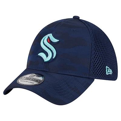 Casquette 39THIRTY Flex Seattle Kraken Active Subtle Camo pour homme New Era Deep Sea Blue