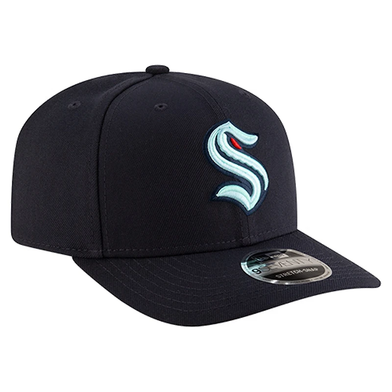 Casquette ajustable New Era Deep Sea Blue Seattle Kraken Team Collection Basic 9SEVENTY pour homme