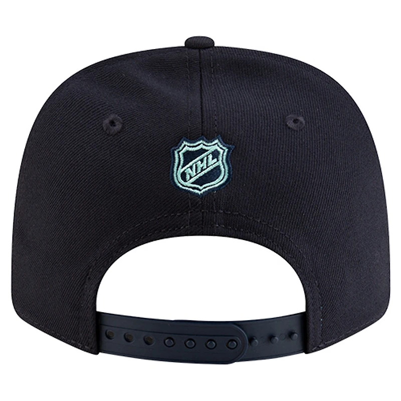 Casquette ajustable New Era Deep Sea Blue Seattle Kraken Team Collection Basic 9SEVENTY pour homme