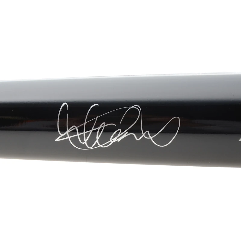 Batte Mizuno autographiée par Ichiro Suzuki des Mariners de Seattle
