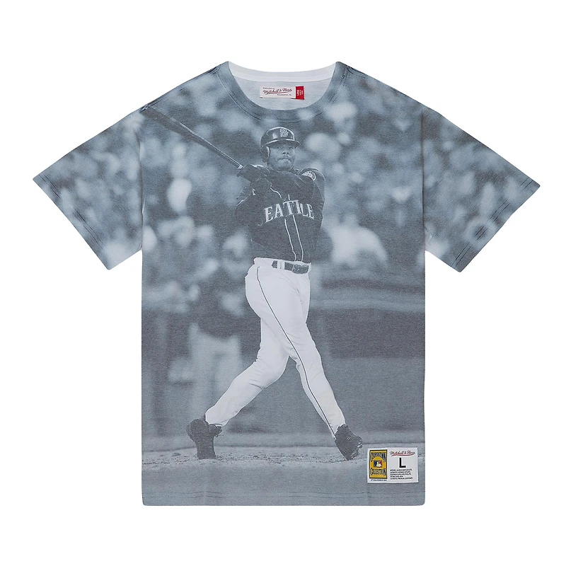 Mitchell & Ness Ken Griffey Jr. Seattle Mariners Cooperstown Collection Highlight T-shirt graphique de joueur sublimé pour hommes