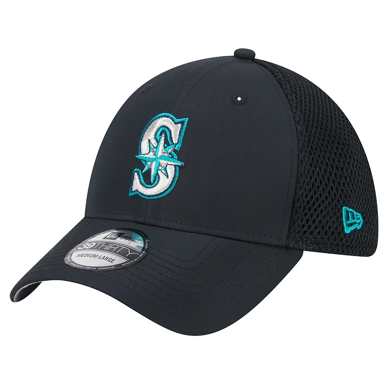 Men's New Era Black Seattle Mariners Team Tone 39THIRTY Flex Hat