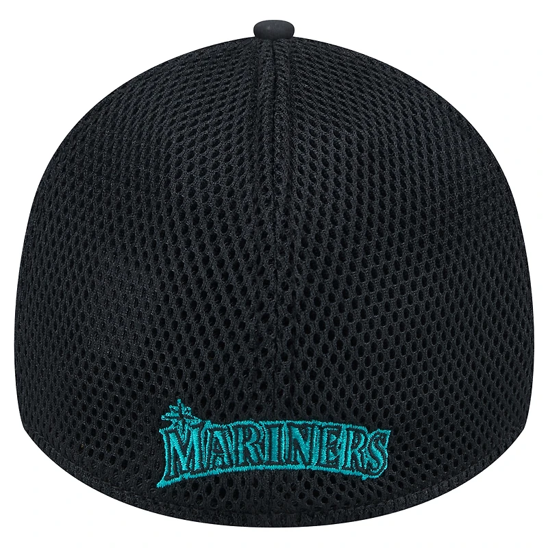 Men's New Era Black Seattle Mariners Team Tone 39THIRTY Flex Hat