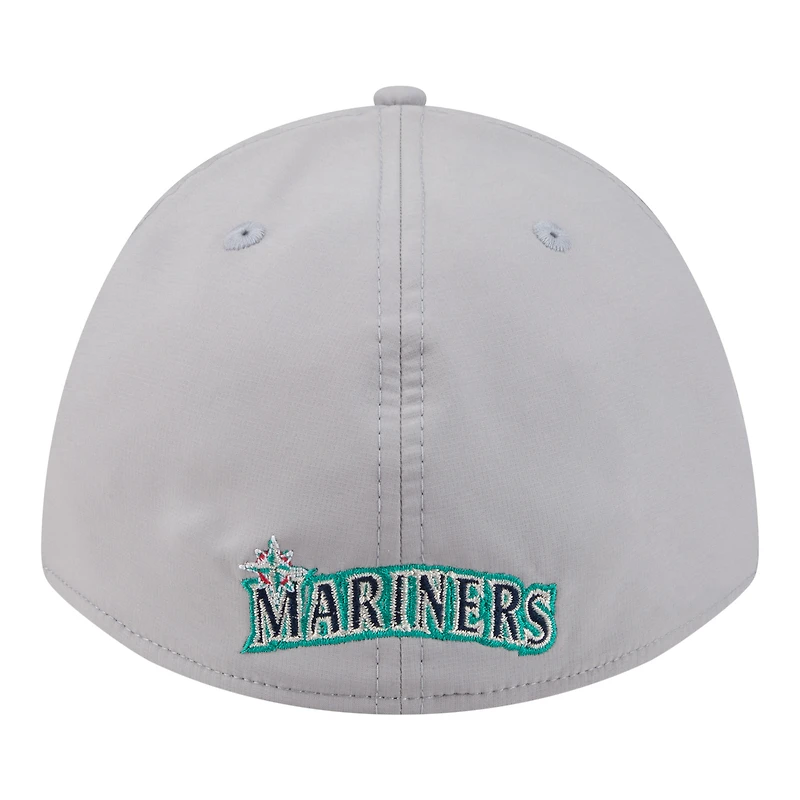 Casquette New Era grise Seattle Mariners pour homme, modèle 39THIRTY, A monture et couronne perforée.