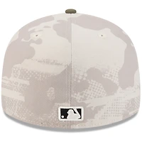 Men's New Era Light Beige/Olive Seattle Mariners 2025 Armed Forces Day 59FIFTY Fitted Hat