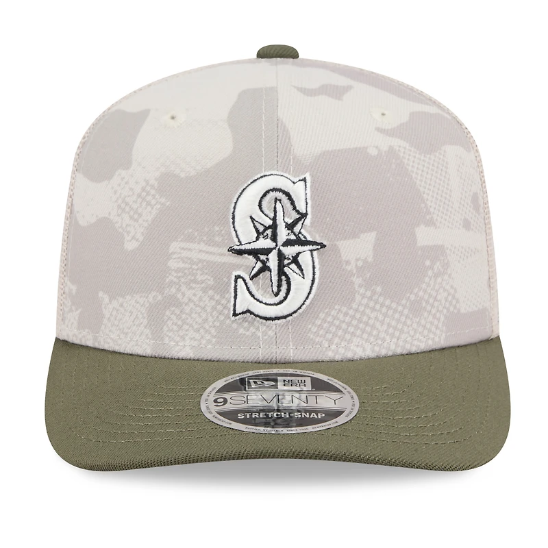 Men's New Era Light Beige/Olive Seattle Mariners 2025 Armed Forces Day 9SEVENTY Stretch-Snap Hat