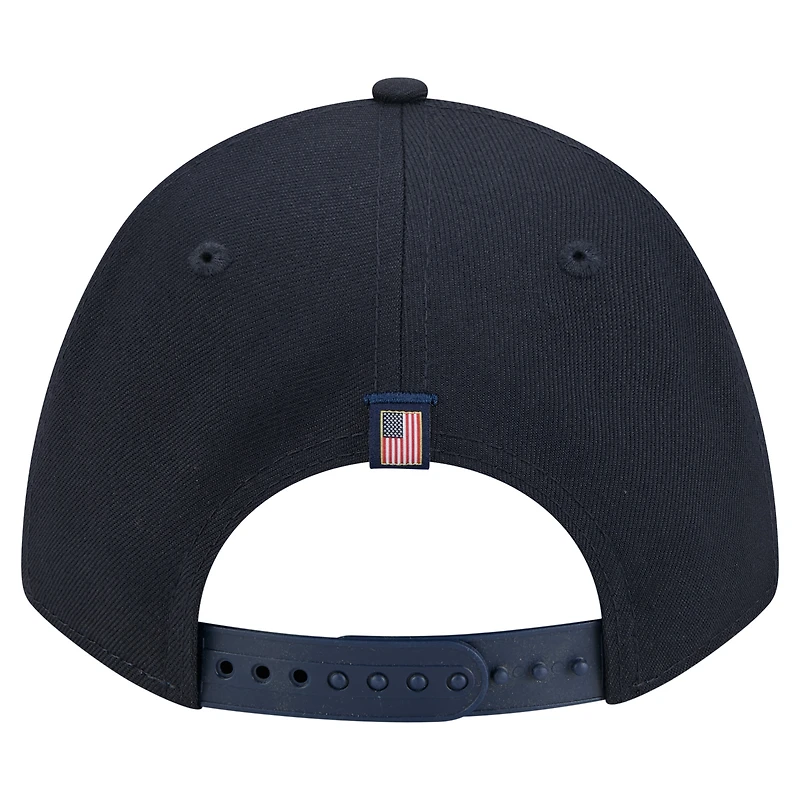 Casquette ajustable New Era 9FORTY M-Crown A-Frame bleu marine pour homme, motif drapeau américain des Mariners de Seattle