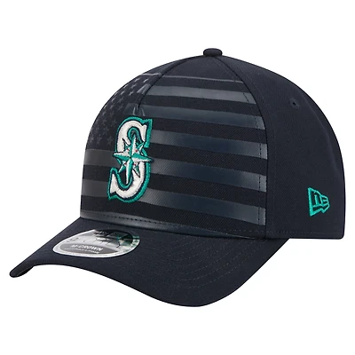 Casquette ajustable New Era 9FORTY M-Crown A-Frame bleu marine pour homme, motif drapeau américain des Mariners de Seattle