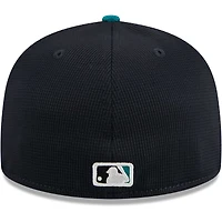 Casquette ajustée 59FIFTY pour hommes des Seattle Mariners 2024 New Era blanche entraînement au bâton sur le terrain