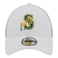 Casquette trucker ajustable New Era 9FORTY blanche à motif drapeau des Mariners de Seattle pour homme