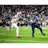 Photo 16" x 20" dédicacée par Cooper Kupp, des Seahawks de Seattle, champions du Super Bowl LX