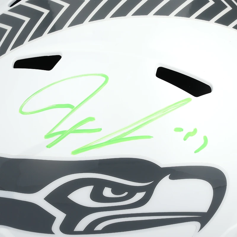 Réplique du casque Riddell 2024 Salute To Service Speed ​​autographié par Jaxon Smith-Njigba des Seattle Seahawks