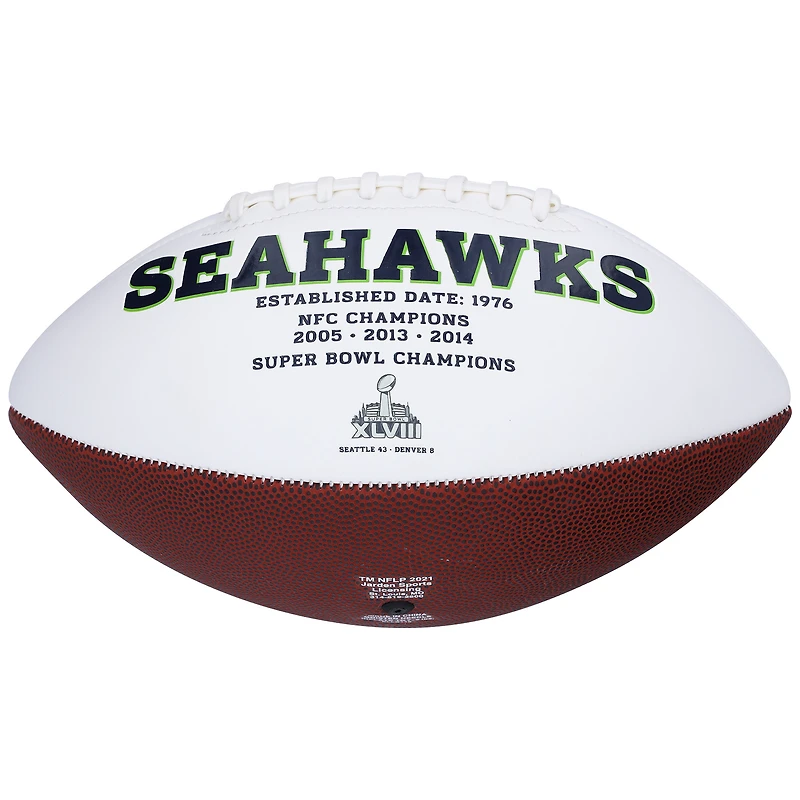 Ballon de football à panneau blanc autographié par Kenneth Walker III des Seattle Seahawks