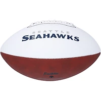 Ballon de football Franklin White Panel autographié par Marshawn Lynch des Seattle Seahawks