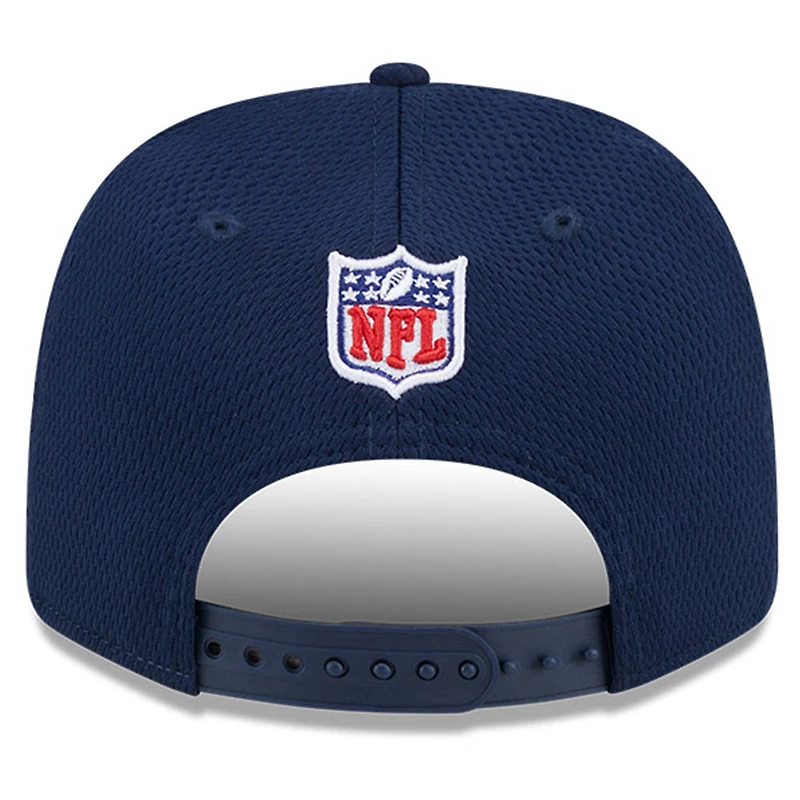 Casquette extensible à bouton-pression New Era College Navy Seattle Seahawks 2024 Sideline 9SEVENTY pour hommes