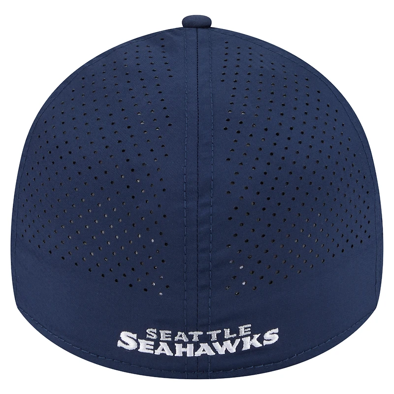 Men's New Era College Navy Seattle Seahawks Perforated 39THIRTY Flex Hat