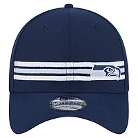 Men's New Era College Navy Seattle Seahawks Stripes 39THIRTY Flex Hat