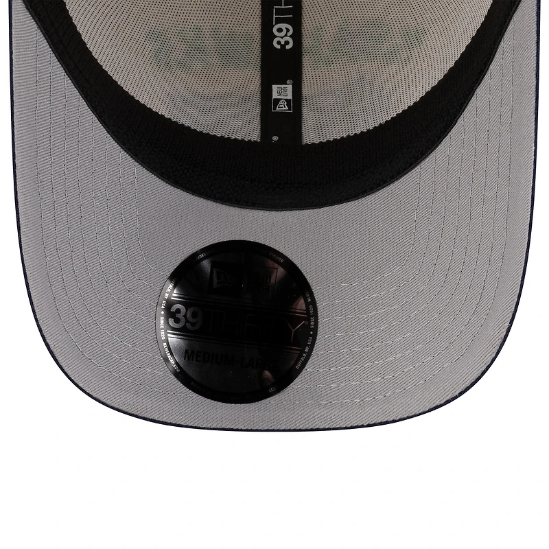 Men's New Era  Cream/College Navy Seattle Seahawks 2025 NFL Draft 39THIRTY Flex Hat