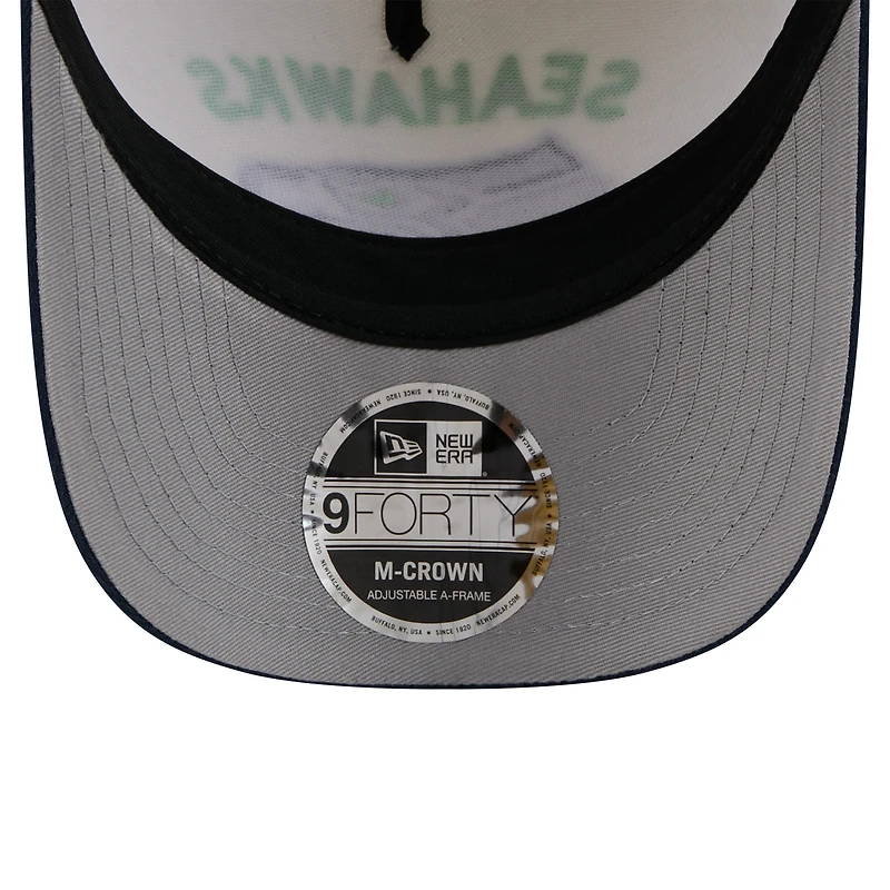 Casquette ajustable New Era 9FORTY A-Frame M-Crown pour homme, couleur crème/bleu marine universitaire, des Seattle Seahawks, draft NFL 2025