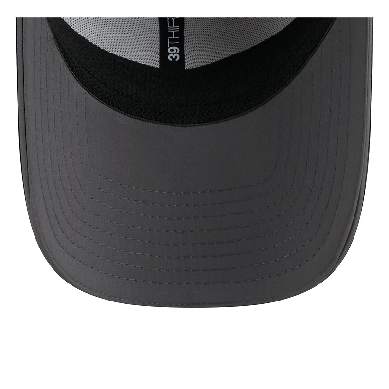 Men's New Era  Gray/Graphite Seattle Seahawks 2025 NFL Training Camp 39THIRTY Flex Hat
