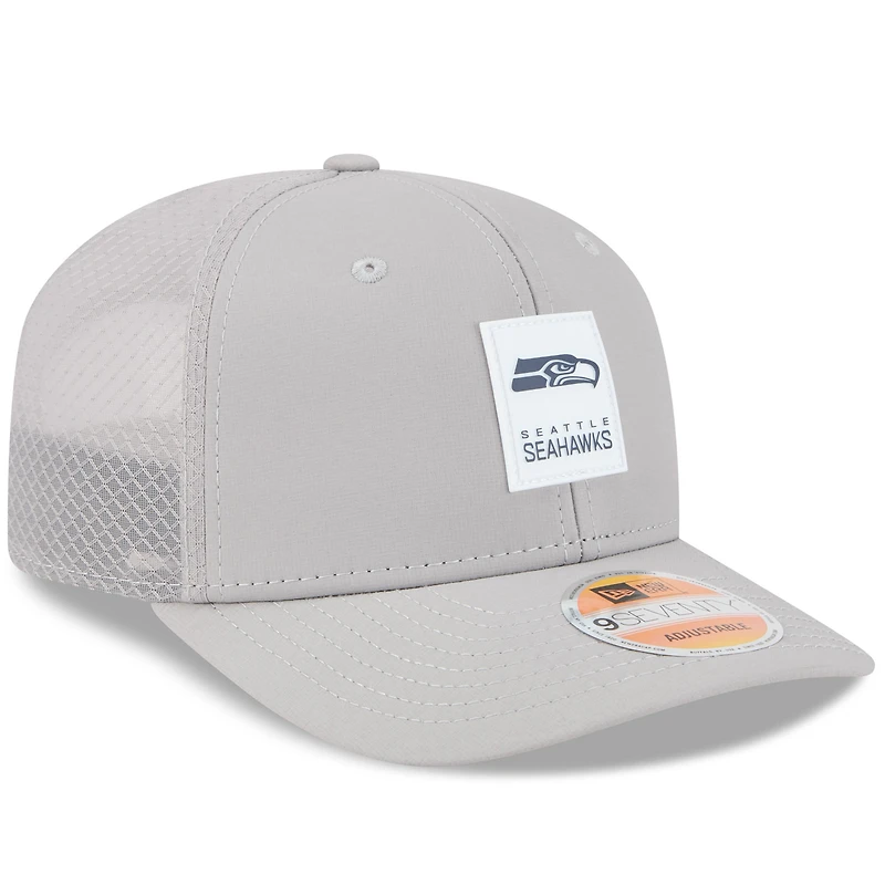 Casquette camionneur ajustable 9SEVENTY gris New Era pour homme, édition 2025 des Seattle Seahawks