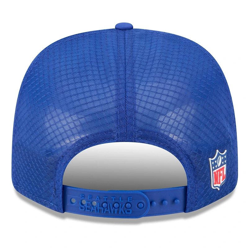 Casquette ajustable 9SEVENTY Trucker pour homme New Era Royal Seattle Seahawks 2025 Sideline Throwback