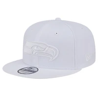 Casquette Snapback 9FIFTY New Era Seattle Seahawks Main blanc sur blanc pour homme