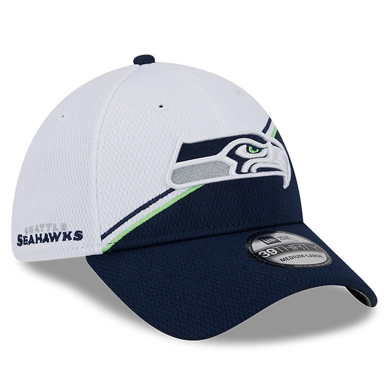 Casquette flex 39THIRTY Sideline Seattle Seahawks 2023 New Era pour homme, blanc/bleu marine universitaire