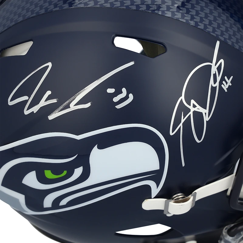 Casque Riddell Speed authentique dédicacé par Sam Darnold et Jaxon Smith-Njigba des Seattle Seahawks