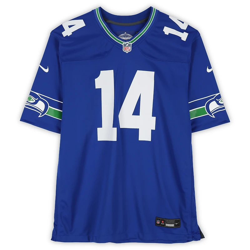 Maillot de match Nike rétro royal autographié par Sam Darnold des Seahawks de Seattle