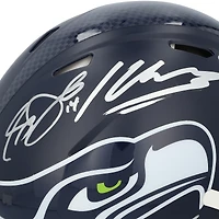 Casque Riddell Speed ​​Authentic des Seattle Seahawks, champions du Super Bowl LX, autographié par au moins 7 joueurs - Édition limitée à 250 exemplaires