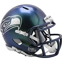 Casque de vitesse alternatif sur le terrain Riddell 2025 Rivalries Collection des Seattle Seahawks