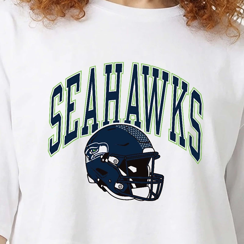 T-shirt court boyfriend blanc Champion Seattle Seahawks pour femme