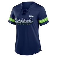 T-shirt à lacets Fanatics College Navy Seattle Seahawks Play Script pour femme
