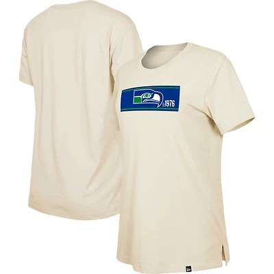 T-shirt New Era beige pour femme Seattle Seahawks Third Down Historic