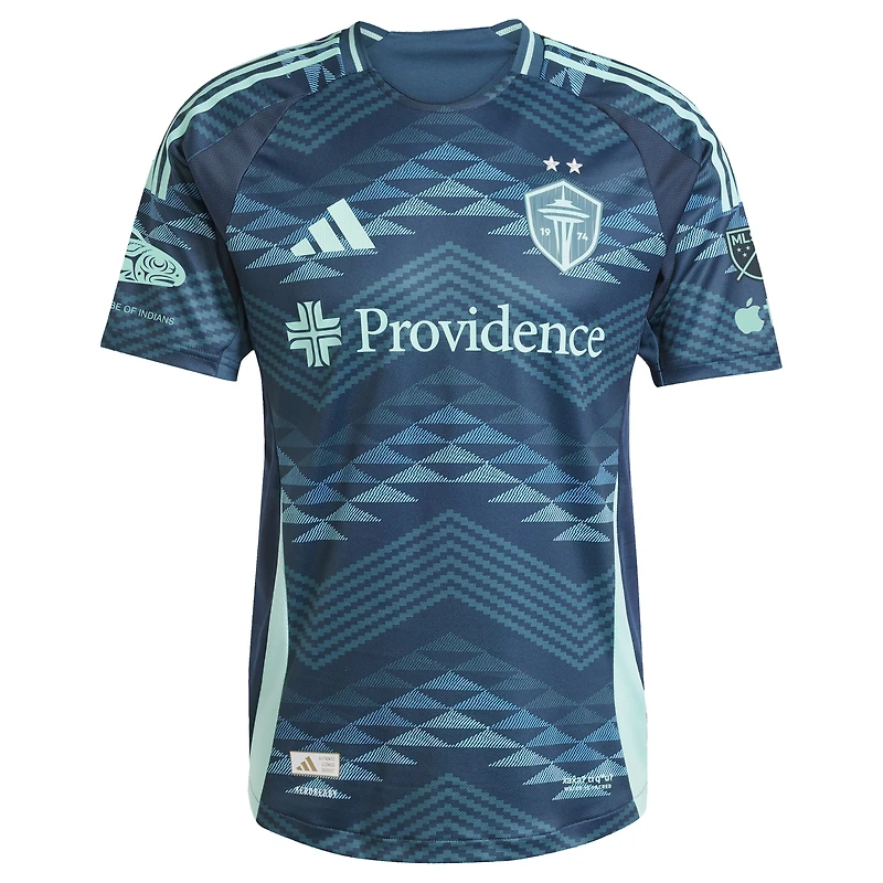 Maillot authentique de terrain adidas Cristian Roldan bleu Seattle Sounders FC 2025 « La Mer des Salish » pour homme