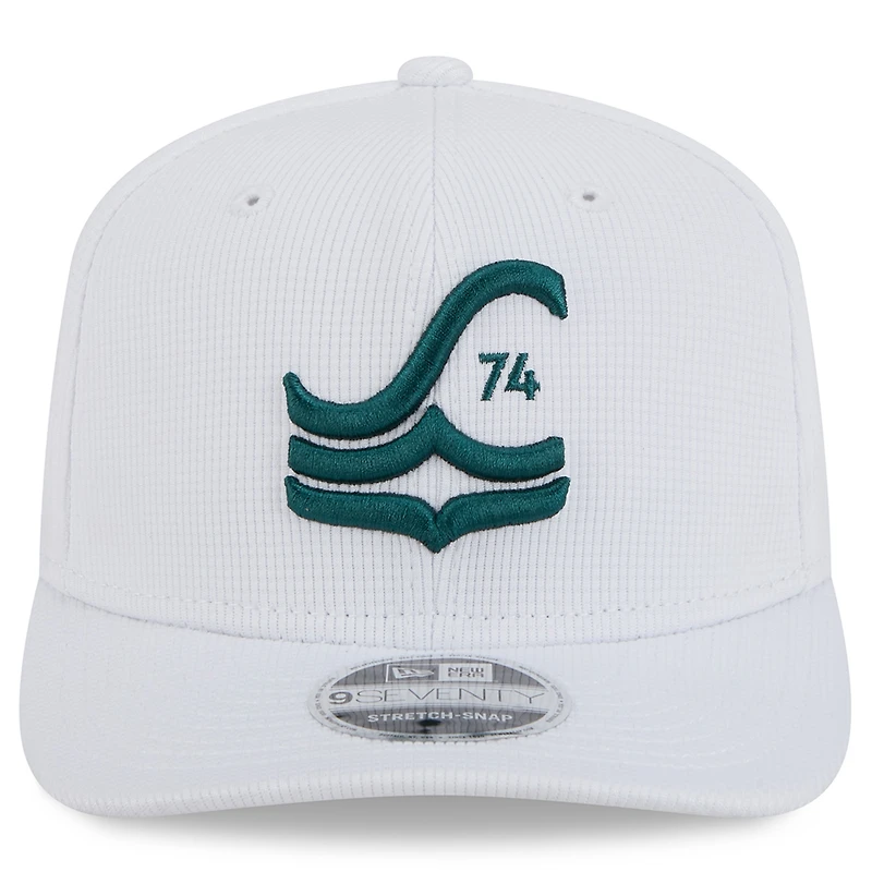 Men's New Era  White Seattle Sounders FC 2025 Jersey Hook 9SEVENTY Stretch-Snap Hat