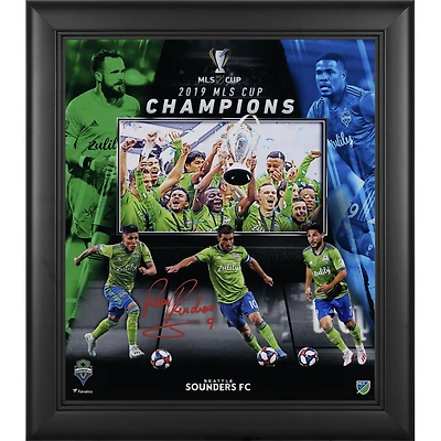 Collage autographié de 15" x 17" de Raul Ruidiaz, champion de la Coupe MLS 2019 des Seattle Sounders FC