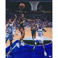 Gary Payton Seattle Supersonics Autographed 16" x 20" Layup vs Minnesota Photograph