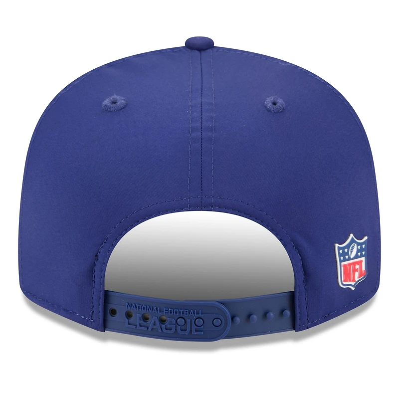 Casquette snapback 9FIFTY à panneau fendu New Era bleu marine NFL 2025 Sideline Quill Tech pour homme