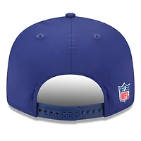 Casquette snapback 9FIFTY à panneau fendu New Era bleu marine NFL 2025 Sideline Quill Tech pour homme